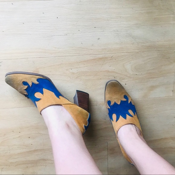 SOLD🔥🔥Vintage Real Leather Block Heels - Picture 7 of 7